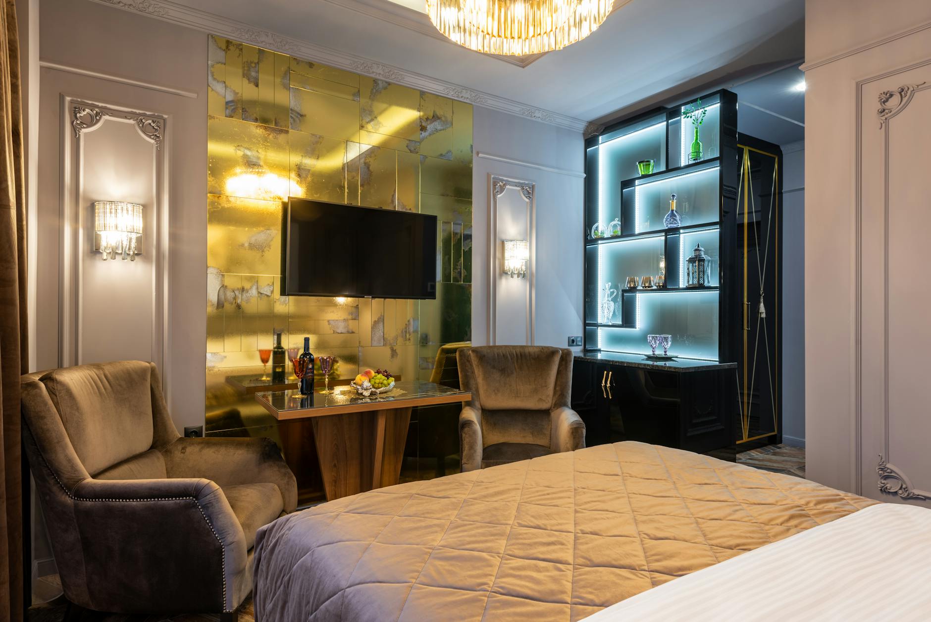 MA.MA Zimmer — elegantes Interieur